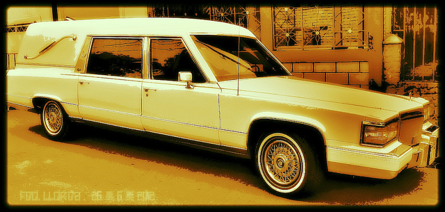 File:Funerals 3530.jpg